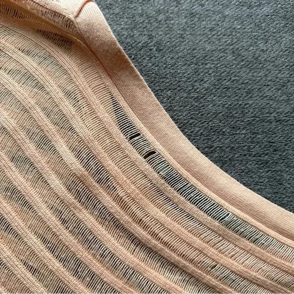 Alice + Olivia Blush Pink Sheer Lightweight Blouse Top - Picture 6 of 7